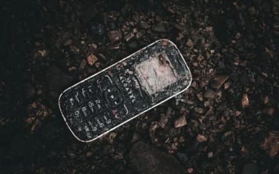 Xataka Móvil. Dona tu movil a una ONG